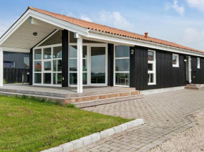 Quaint Holiday Home in Ronde with Whirlpool